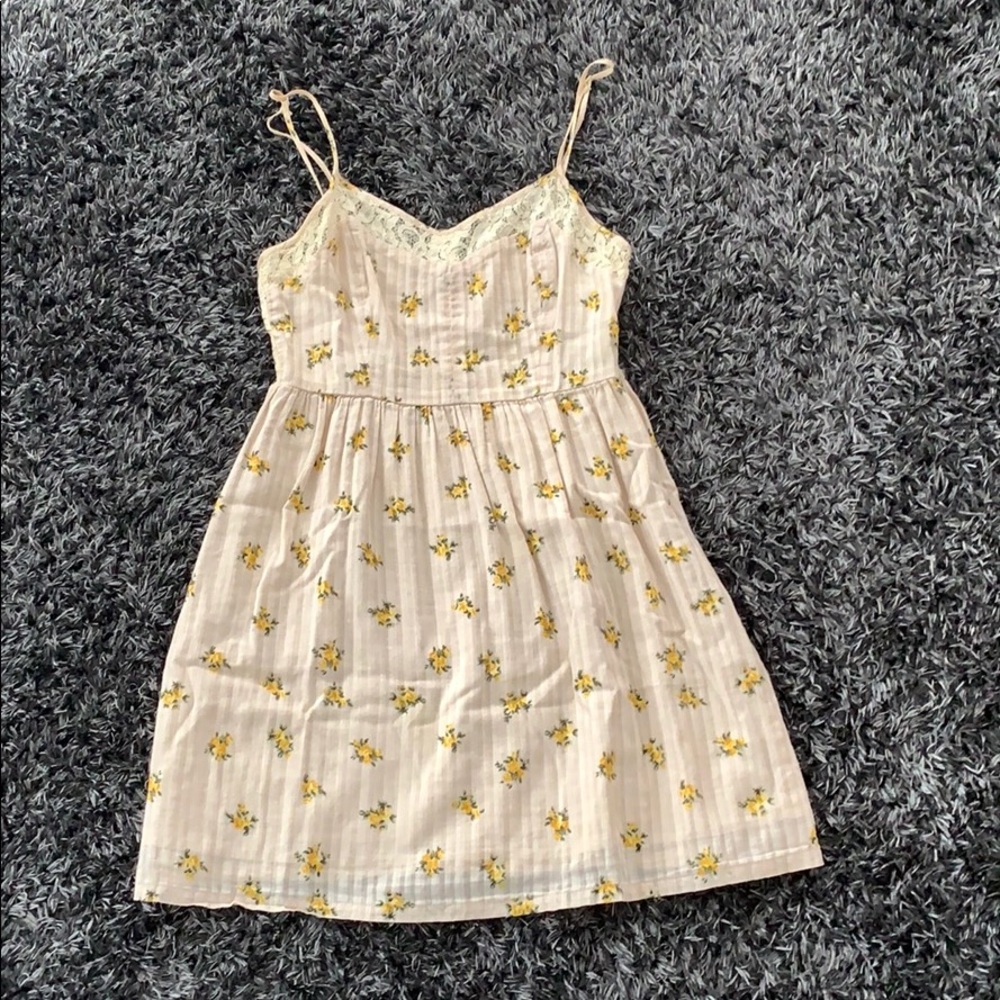 Forever 21 Yellow Floral Dress